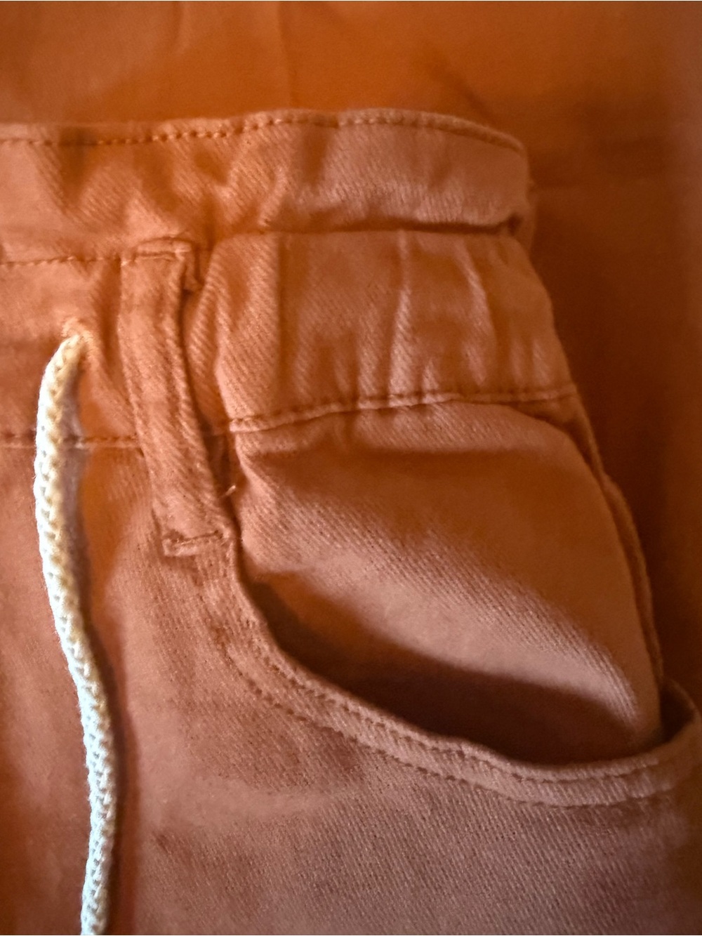 Amazon Essentials Women's Rust Drawstring pants - Picture 4 of 6